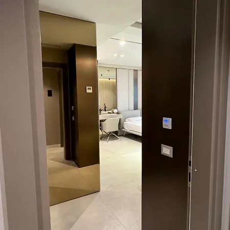 Lovely By Miramare Apartment *